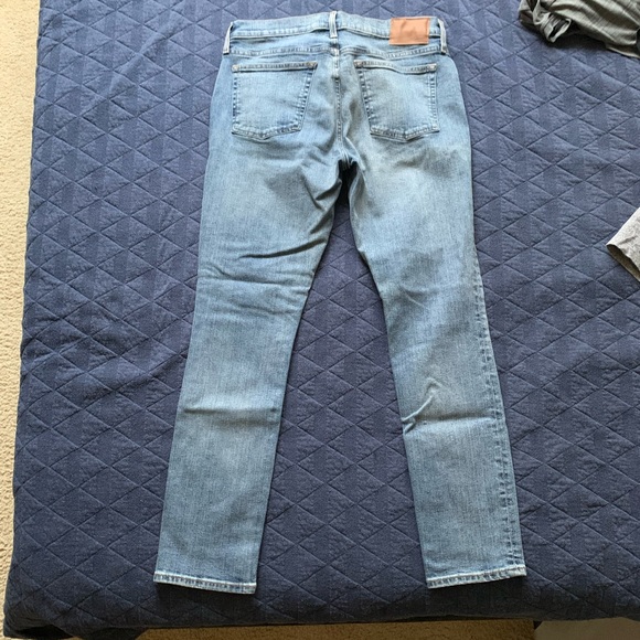 Madewell Skinny Jeans - Picture 3 of 3